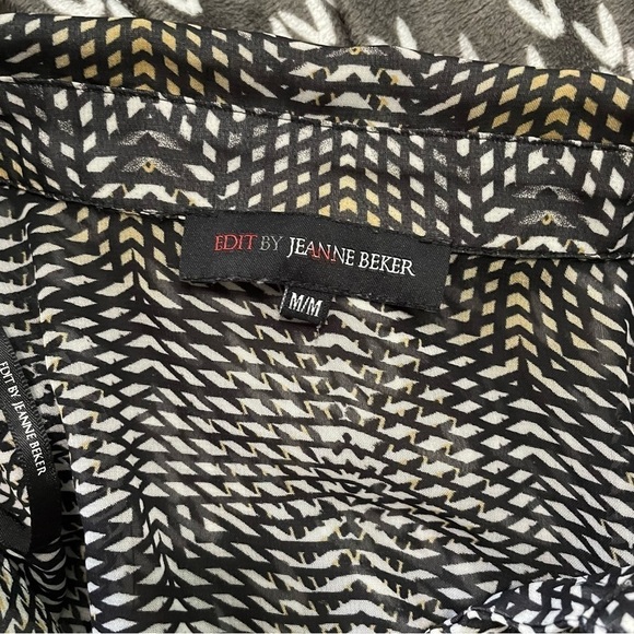 Edit by Jeanne Beker Printed Button Up Blouse Medium - Picture 6 of 8